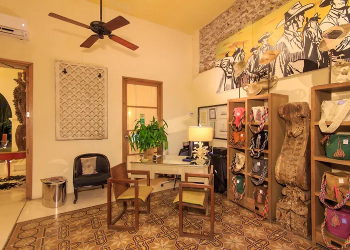 Casa Lola Deluxe Gallery