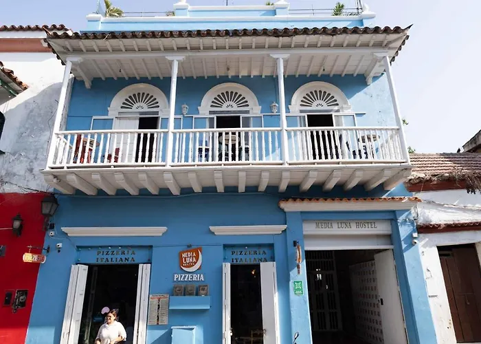 The Hostels Media Luna Cartagena