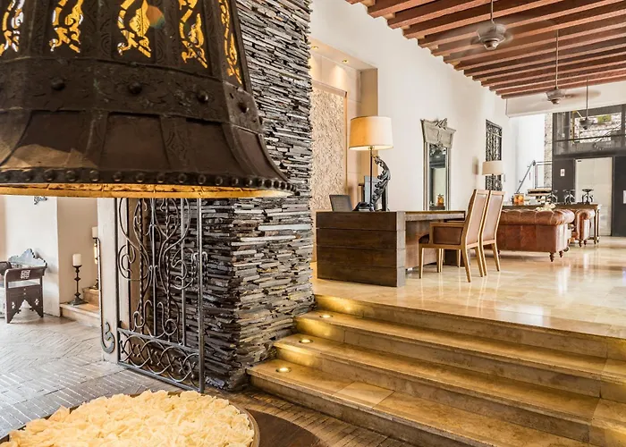 Bastion Luxury Hotel