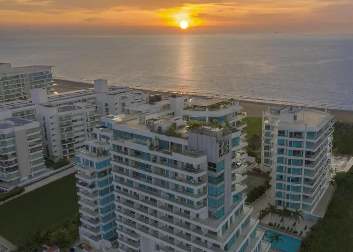 Hotel with Tennis: Sonesta Hotel Cartagena